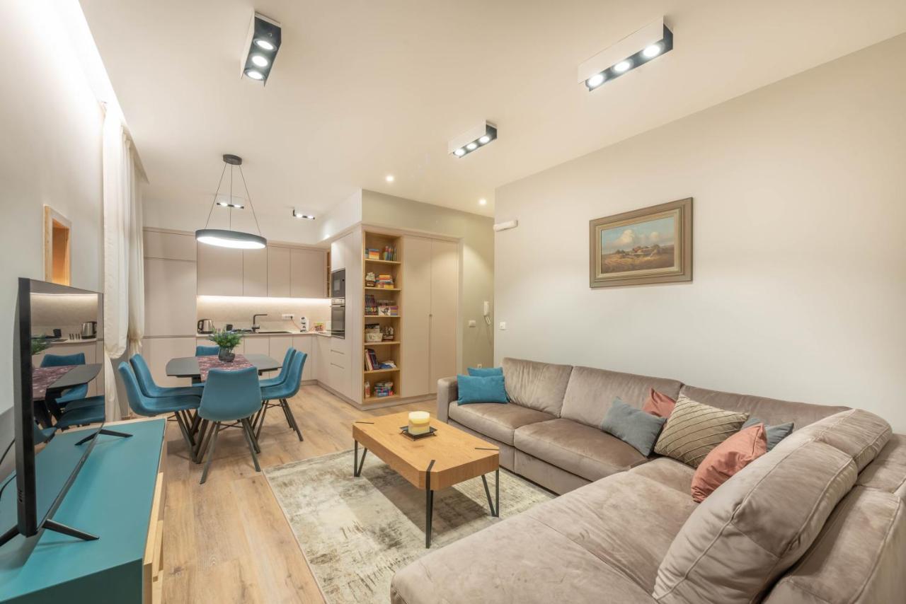 Sasha Di Cattaro - Old Town Lux Apartment エクステリア 写真