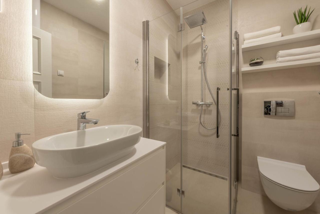 Sasha Di Cattaro - Old Town Lux Apartment エクステリア 写真